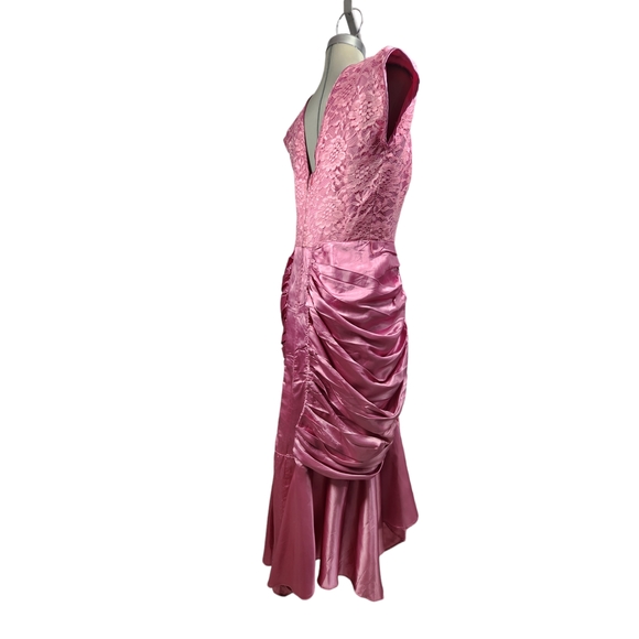 VINTAGE BEAUTIFUL pink prom dress ruffled with lace - Picture 5 of 7